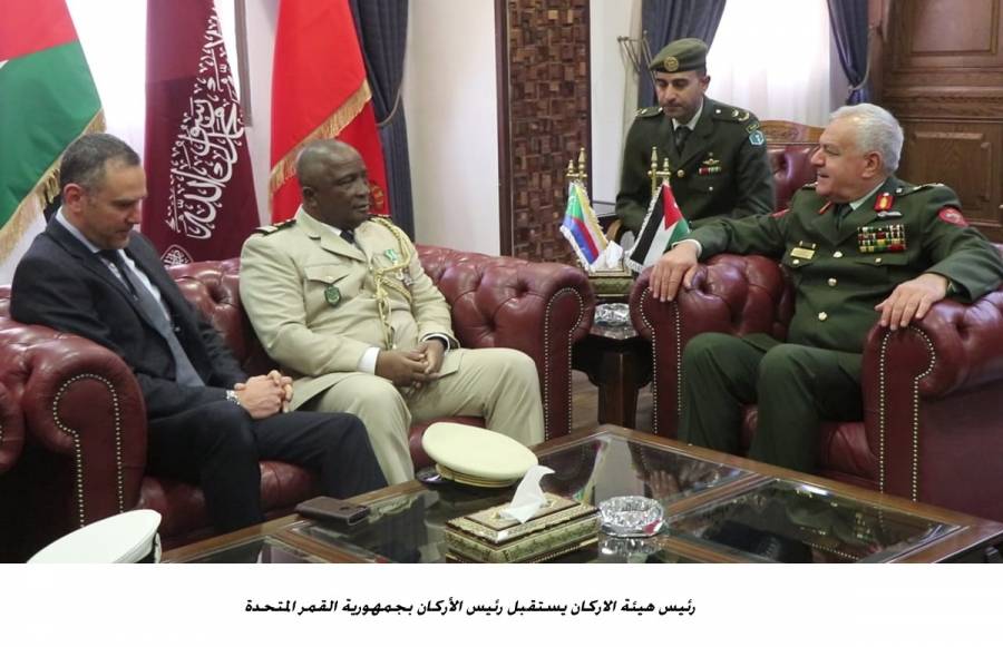 رئيس هيئة الاركان يستقبل رئيس الأركان بجمهورية القمر المتحدة