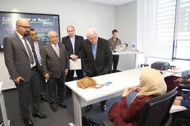 وزير التعليم العالي يزور كلية لومينوس الجامعية التقنية