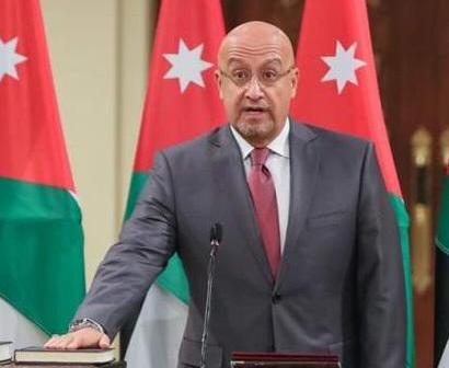 وزير المياه والري : يقرر ايقاف حجب عمليات فصل المياه عن المواطنين لأسبوعين