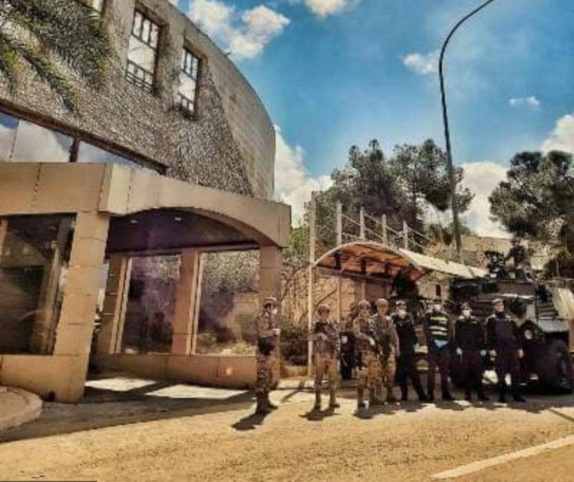 عاجل... الجيش اغلاق  مخارج ومداخل العاصمة عمان يوم غدا صباحا