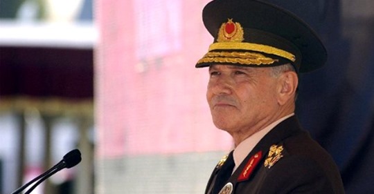 وفاة قائد عسكري تركي سابق بكورونا