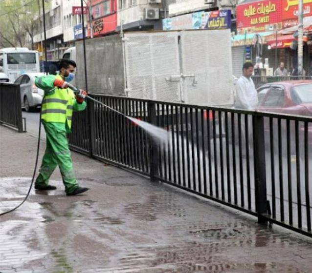 أمانة عمان تبدأ بتعقيم العاصمة مع سريان حظر التجول