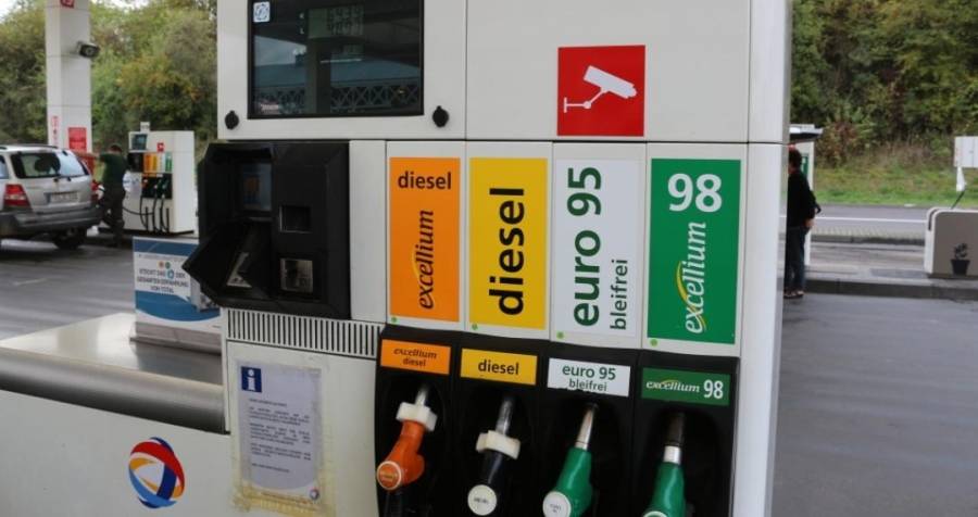 زواتي:  45 محطة محروقات ستعمل من السادسة صباحا وحتى السادسة مساء... اسماء