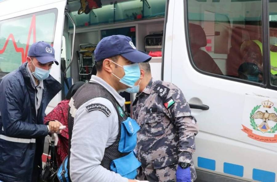 مركز القيادة والسيطرة  يتعامل منذ الصباح مع 3322  حالة مرضية