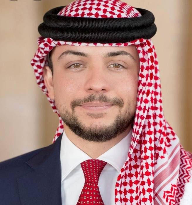 تفاصيل مكالمة بين ولي العهد ووزير الصحة سعد جابر