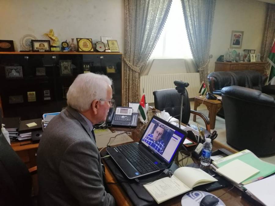 توق يبحث آليات التعليم الالكتروني مع رؤساء الجامعات الخاصة