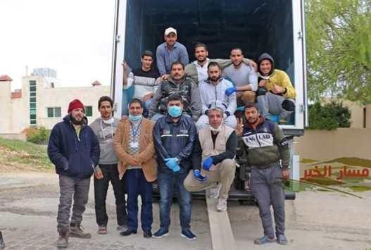 مصريون في الأردن يتبرعون بـ 3 آلاف طرد غذائي