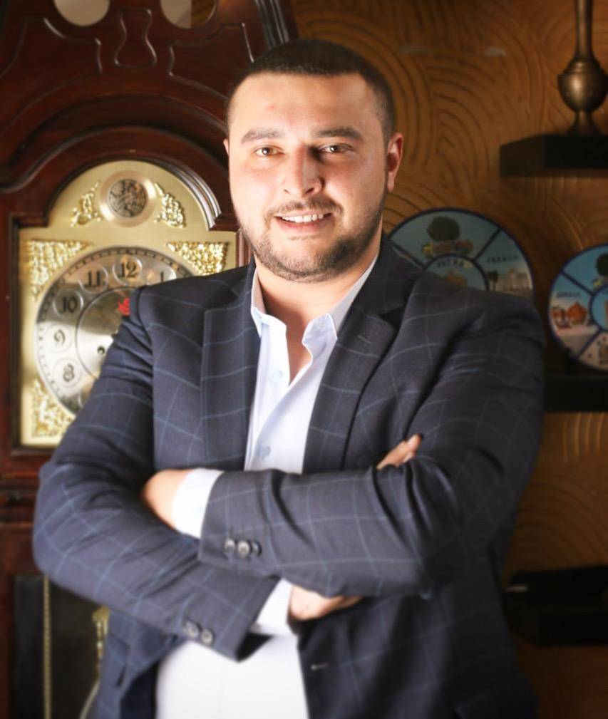 المطاعم الشعبية ومحال الحلويات في الأردن رهن الإفلاس ..