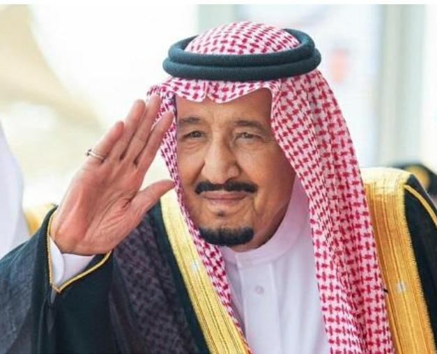 الملك سلمان يأمر بتحمل الحكومة 60  من رواتب موظفي القطاع الخاص السعوديين