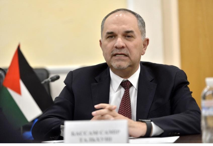 التلهوني: الحبس لأيّ شخص طُلب منه الالتزام بالحجر ولم يمتثل