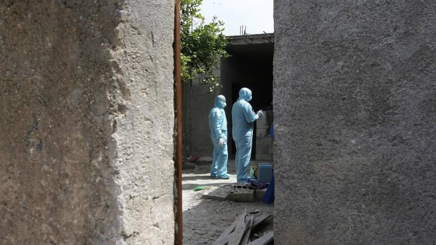 إعادة فحص مخالطي مصابين بعد أسبوع لتأكيد سلامتهم