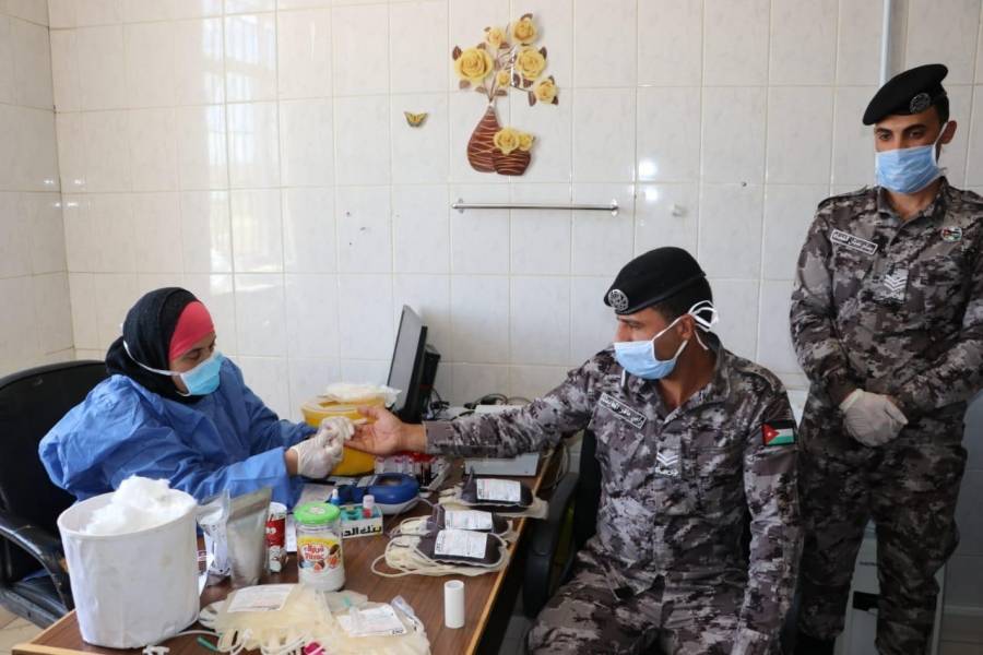 مديرية الأمن العام تنفذ حملة للتبرع بالدم في الكرك