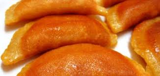 نقيب أصحاب المخابز: لا قرار حتى الآن بإنتاج القطايف خلال رمضان