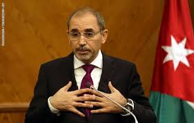 وزير الخارجية يعلن بعد قليل خطة إعادة الطلبة الأردنيين المتواجدين في الخارج