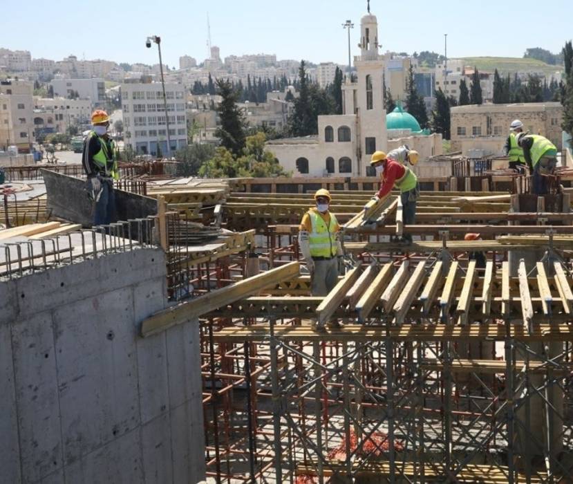 الامانة تتبع إجراءات السلامة الوقائية بمشروعات الباص سريع التردد