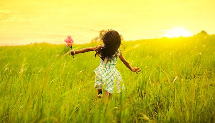 طقس الأحد: أجواء دافئة نهاراً ولطيفة ليلاً