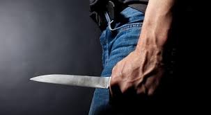 طعن شخصين في مشاجرة جماعية بالأغوار الشمالية .. والقبض على الجاني