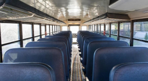 لجنة الأوبئة تدعو لاتباع إجراءات السلامة في وسائل النقل العام والخاص