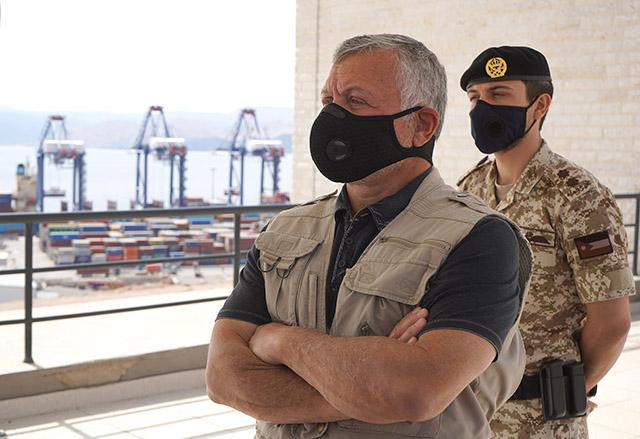 King visits Aqaba Container Terminal, inspects shipping, goods movement