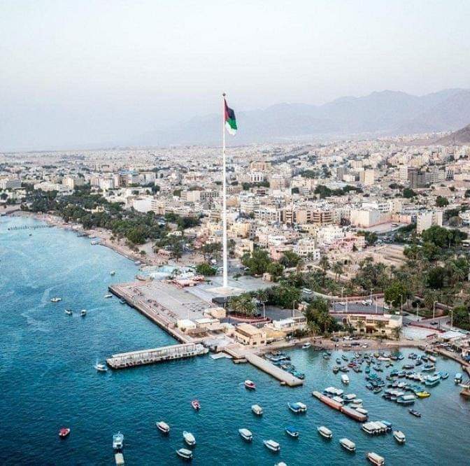 إعادة فتح الشواطئ في العقبة السبت