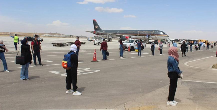 577 Jordanian students, expatriates arrive in Kingdom from abroad on Tuesday