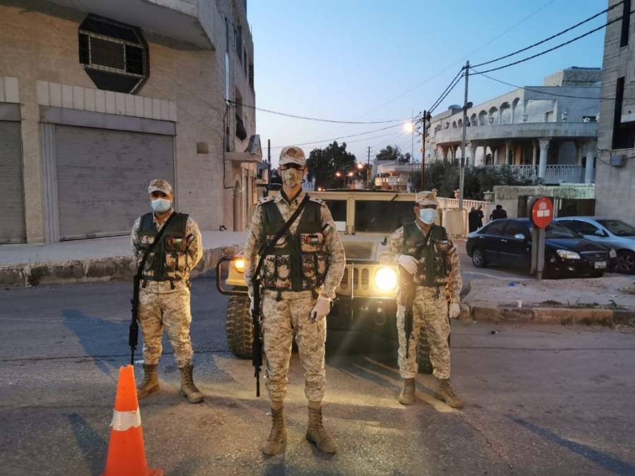 عاجل ..... عزل عمارتين في اربد و بلدة حوارة بعد تسجيل إصابات بكورونا فيهما