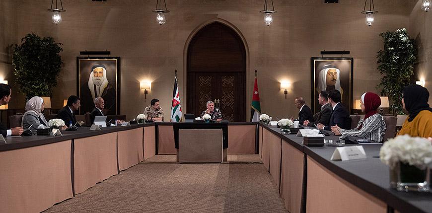 King commends Jordanians’ sense of solidarity, volunteerism