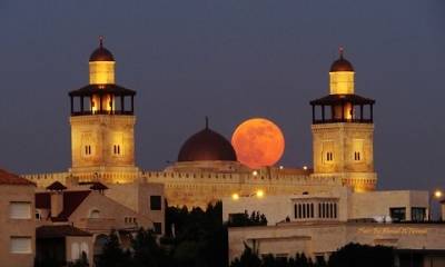 للمرة الأولى ..الأردنيون لن يحيون ليلة القدر بالمساجد