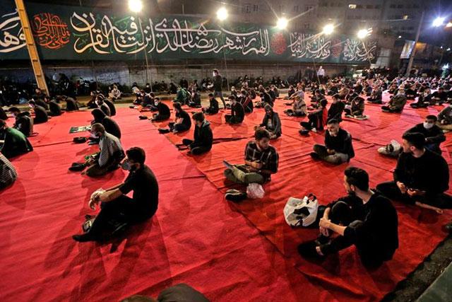 Virushit Iran reopens mosques for holy Ramadan nights