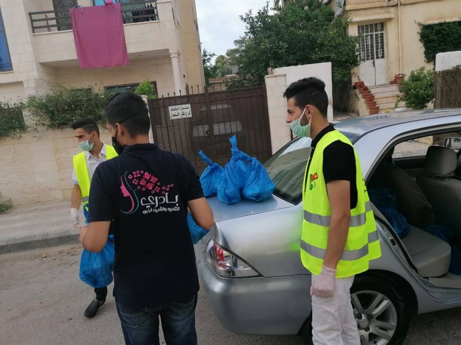 جمعية بادري توزع الدفعة ١٦ من وجبات طعام على الأسر الفقيرة