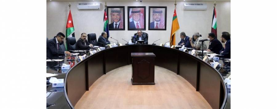 وزير الداخلية يراس اجتماعا لمناقشة اجراءات الاحتفال بعيد الاستقلال