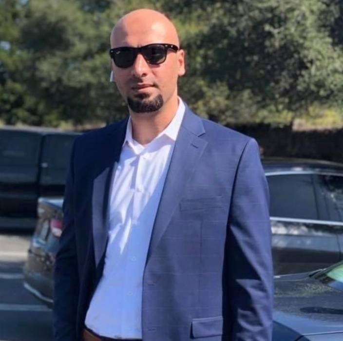 الدرابسه يكتب اخي أنت اقرب الناس لي