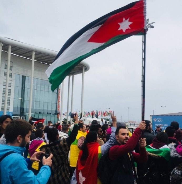 الدرابسه يكتب استخدام تقنيات المعلومات والاتصال في الإعداد المهني للطيارين المستقبليين للطيران المدني