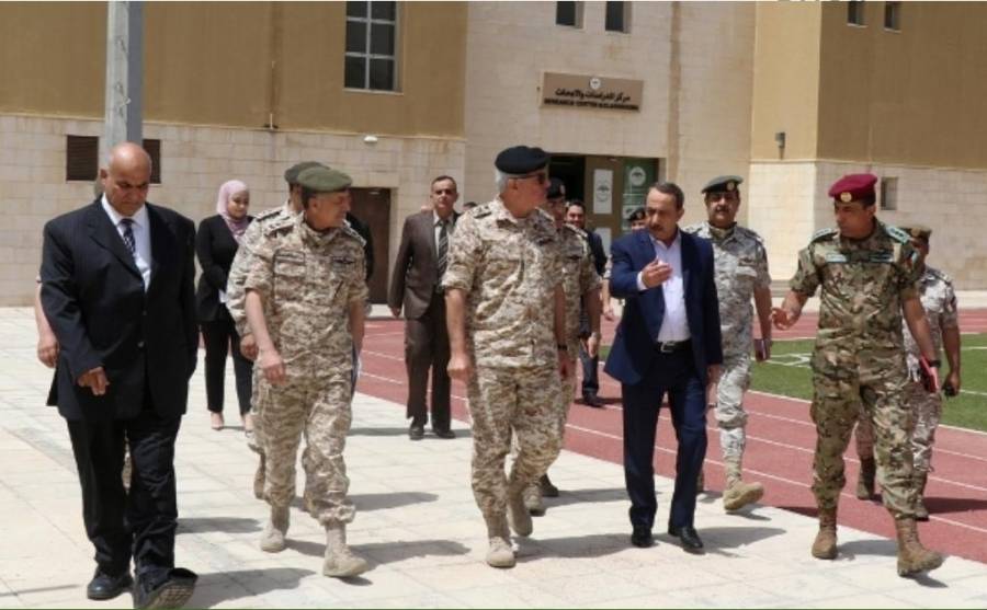 رئيس هيئة الأركان المشتركة يزور شركة الصخرة الأمنية