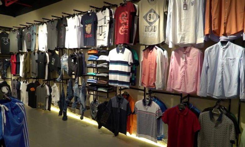 قطاع الألبسة يطالب بتمديد الإقرارات الضريبية