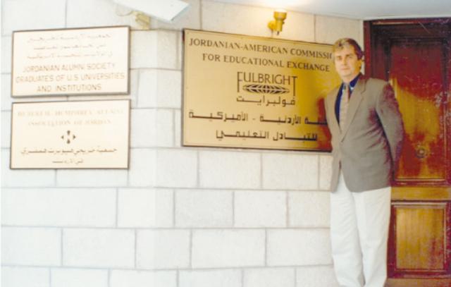 Executive director of Fulbright Commission in Jordan McNamara retires