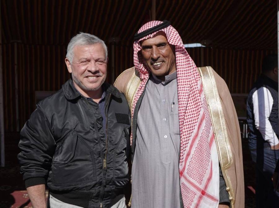 توفير محاصيل من  القمح من مزارع ابو جويعد بالمدورة بحوالي ١٠٠٠دونم