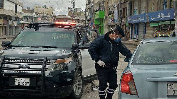 601 ألف شخص تقدموا بطلب تصريح عبر المنصة