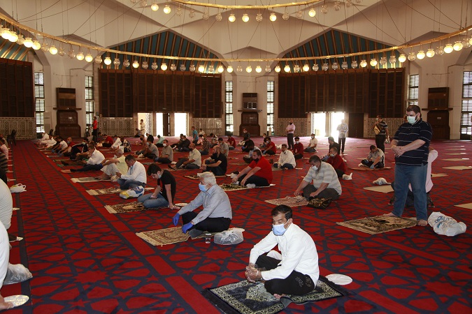 First Friday prayer amid strict measures in nearly three months