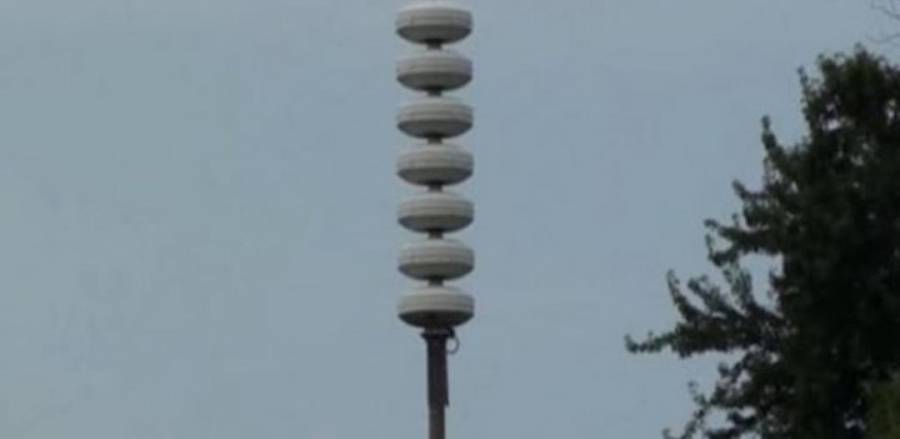 اطلاق صافرات الانذار إيذانا باغلاق المنشآت وحظر التنقل الساعة 12 منتصف الليل