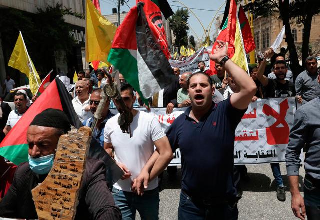 Protests in occupied West Bank against Israeli annexation plan