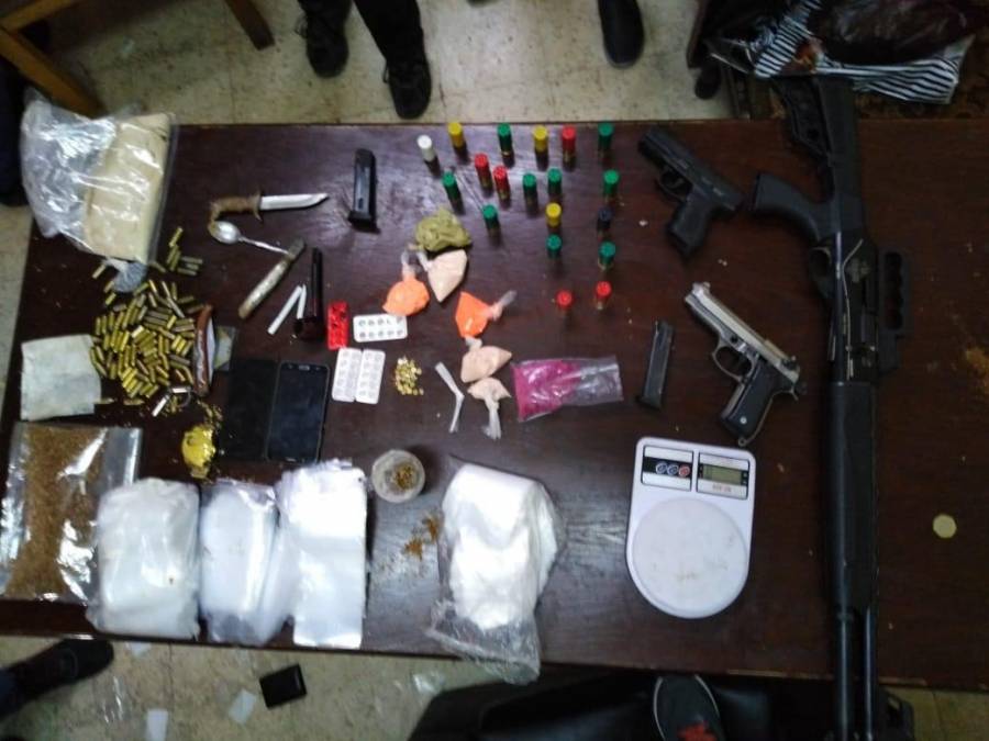 ادارة مكافحة المخدرات تنفذ حملات امنية على مروجي المواد المخدرة في محافظة الزرقاء وشرق العاصمة