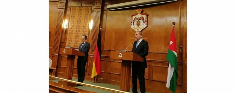 الصفدي: ضم إسرائيل لثلث دولة فلسطين لا يمكن أن يمر بدون رد