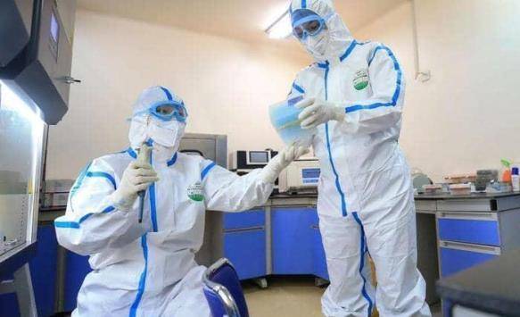 لجنة الأوبئة: هناك بؤرة للفيرس داخل الأردن لكن يمكن السيطرة عليها