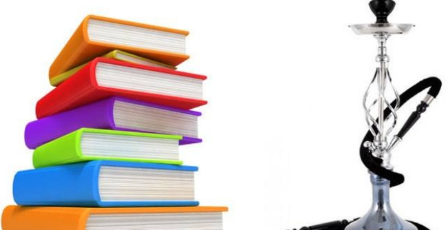 نشطاء يسألون الحكومة: لماذا تُفتح المقاهي وتُغلق المكتبات العامة