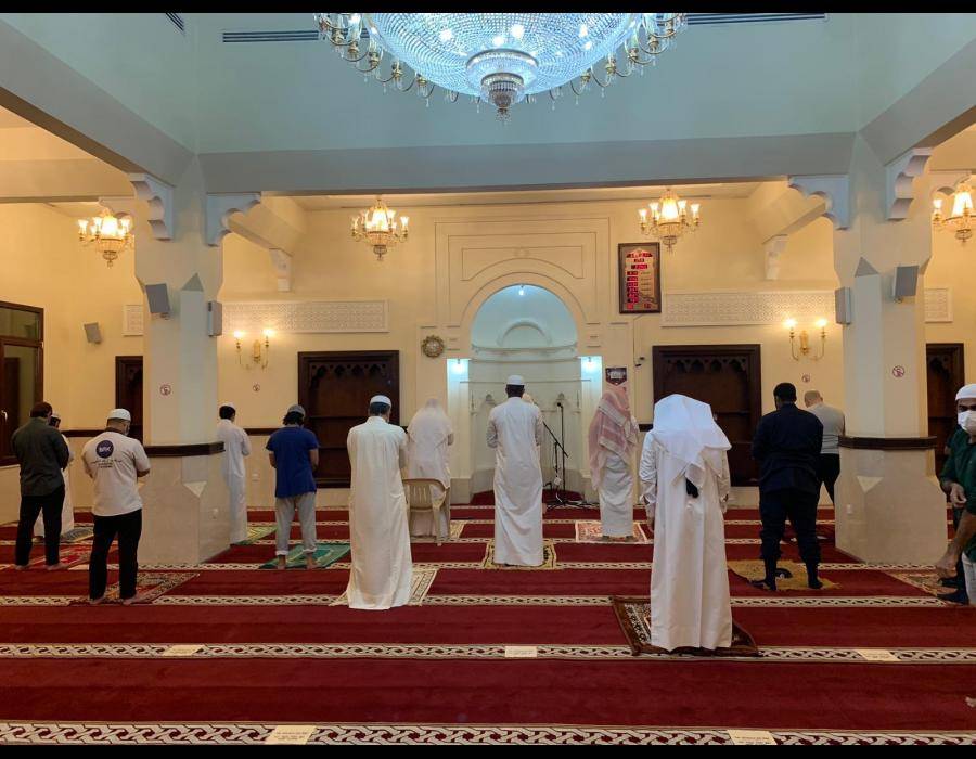 وزارة الأوقاف: تعيد فتح 8 مساجد أغلقت بسبب كورونا