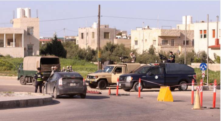 محافظ اربد : رفع العزل عن اخر منزل باربد