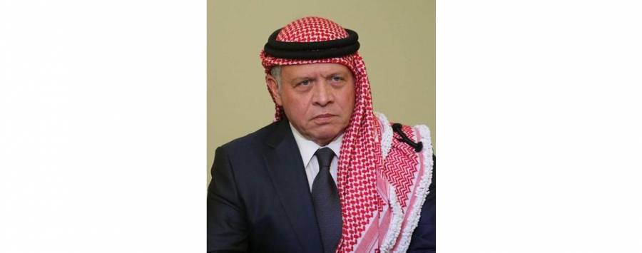 الملك يعزي خادم الحرمين الشريفين بوفاة الأمير خالد بن سعود بن عبدالعزيز