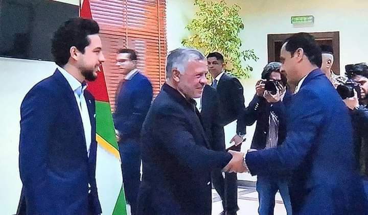 النجادات عضو في مجلس بنك المدن والقرى