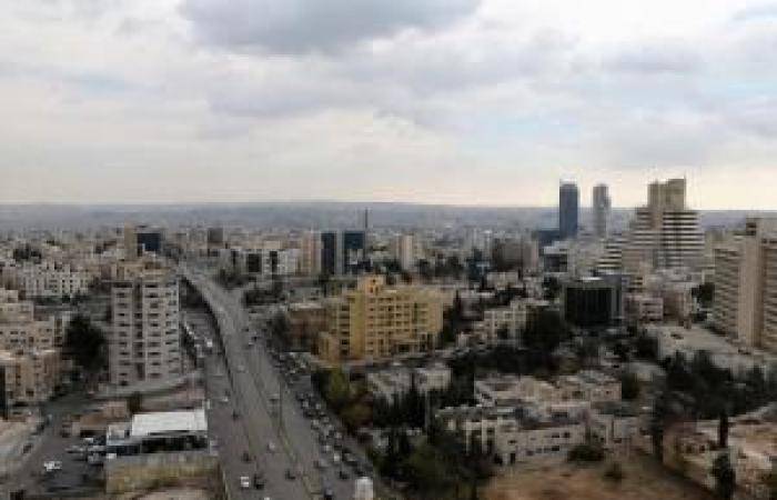 فرصة ضعيفة لهطول زخات أمطار شرق المملكة نهاية الاسبوع